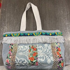 Elegant Bohemian-Style Floral Embroidered Tote Bag
